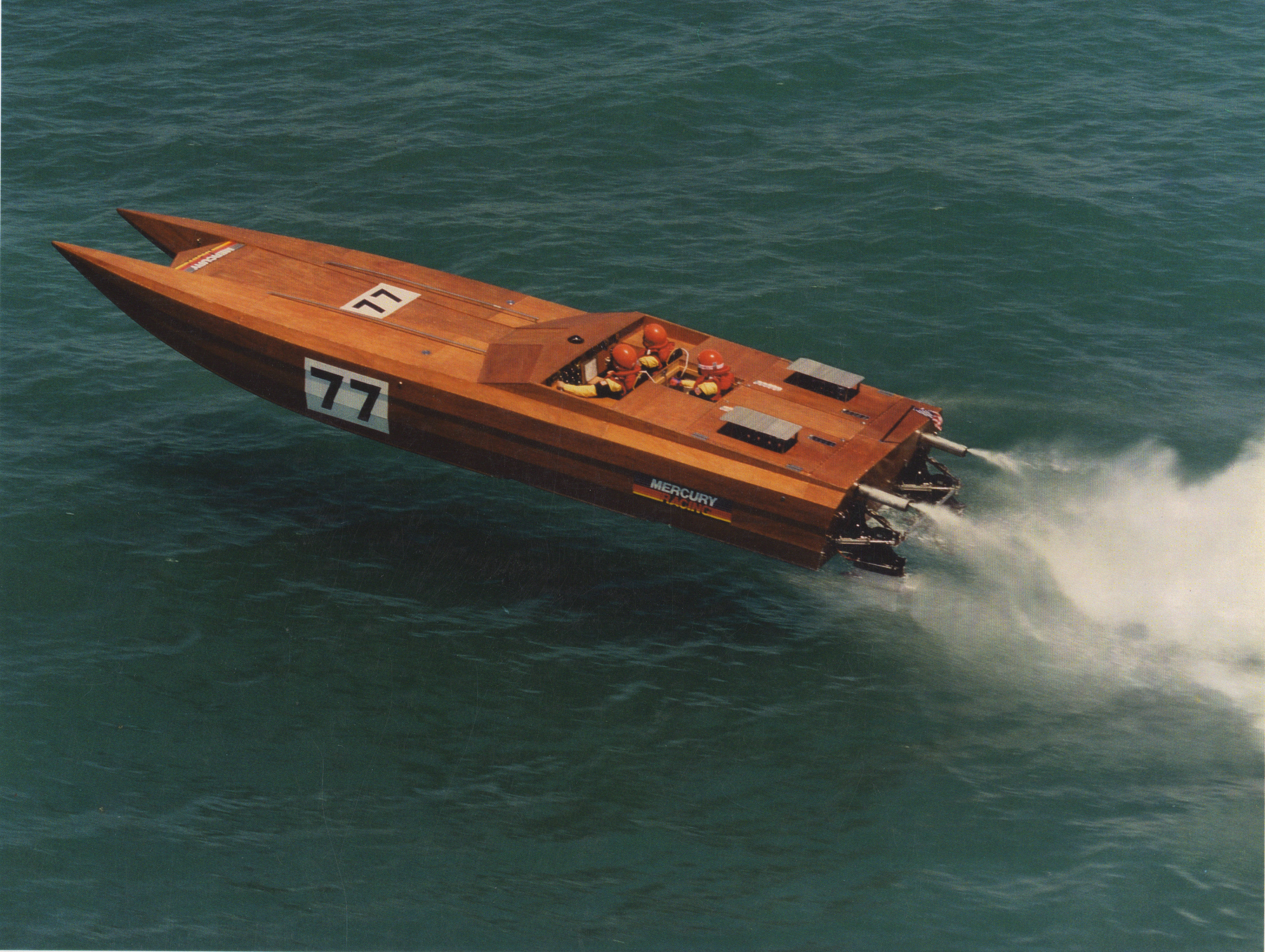 Jaguar-wood-boat